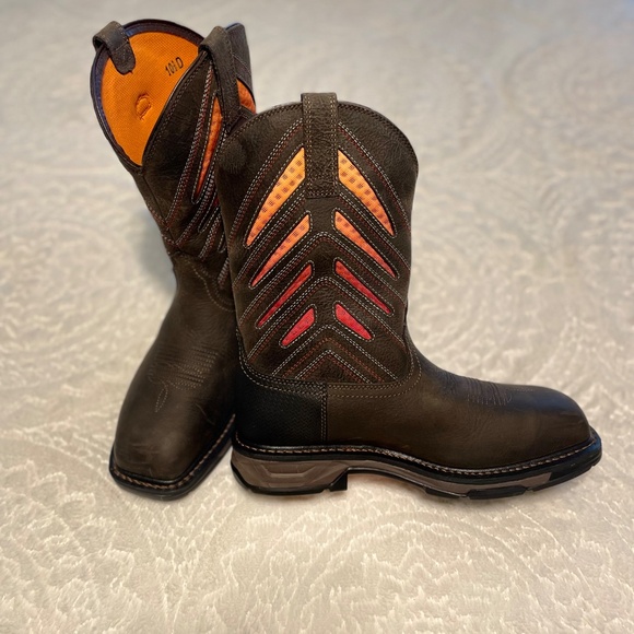 Men’s Ariat Carbon Toe Waterproof Leather Work Boot - Picture 3 of 9